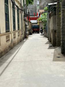 TRUNG TÂM PHƯỜNG XUÂN ĐỈNH- NHÀ MỚI KOONG -LÔ GÓC 2 THOÁNG- Ô TÔ ĐỖ CỬA-